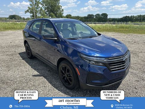 Certified 2023 Chevrolet Equinox LS FWD image 1