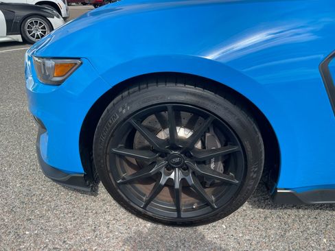 Used 2017 Ford Mustang Shelby GT350 w/ Electronics Package RWD image 10