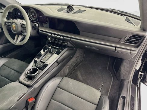Certified 2024 Porsche 911 Carrera GTS RWD image 30