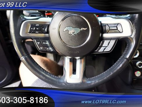 Used 2018 Ford Mustang Coupe RWD image 20