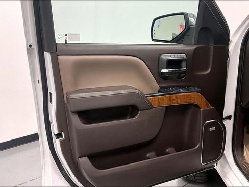 Used 2017 GMC Sierra 1500 SLT w/ Texas SLT Premium Package image 16