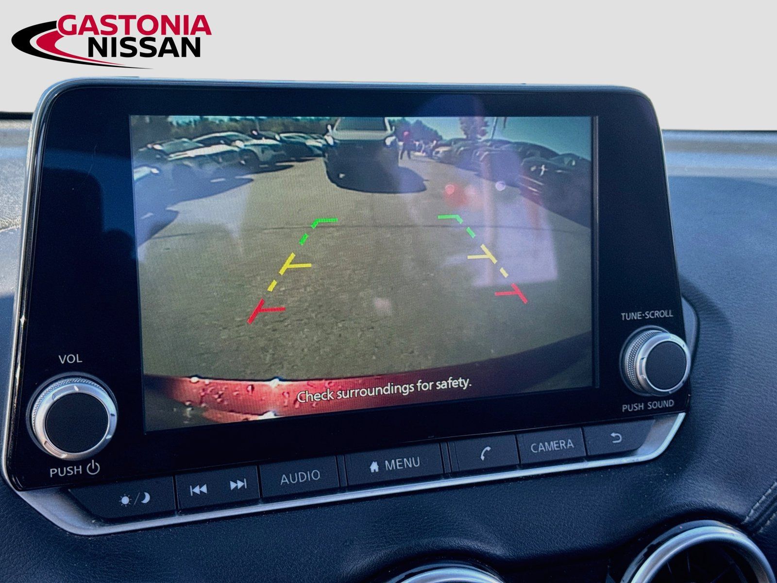 Used 2024 Nissan Sentra SV FWD image 17