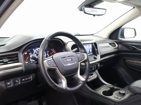 Used 2020 GMC Acadia Denali w/ Denali Ultimate Package image 15