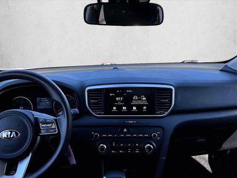 Used 2022 Kia Sportage LX FWD image 8