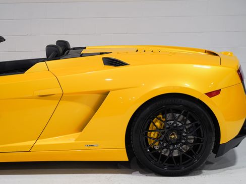 Used 2010 Lamborghini Gallardo LP 560-4 AWD/4WD image 34