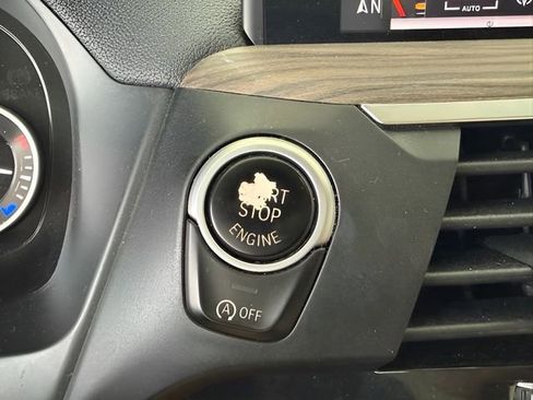 Used 2019 BMW X3 xDrive30i w/ Premium Package image 27