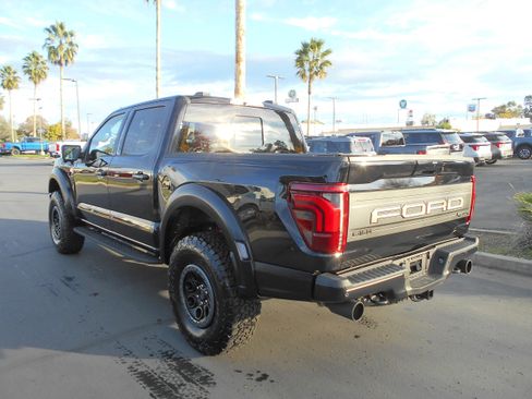 Used 2025 Ford F150 Raptor image 4