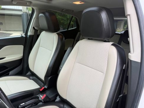 Used 2018 Buick Encore Preferred FWD image 10