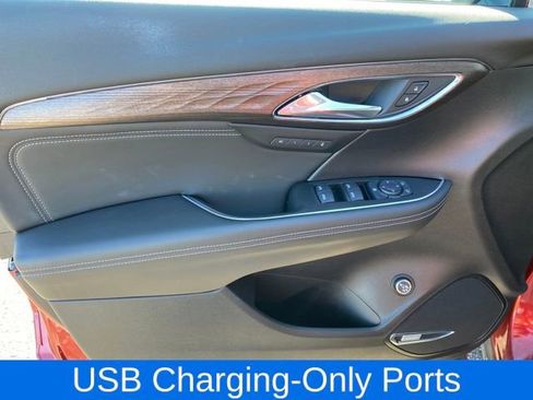 Certified 2023 Buick Envision Avenir image 17