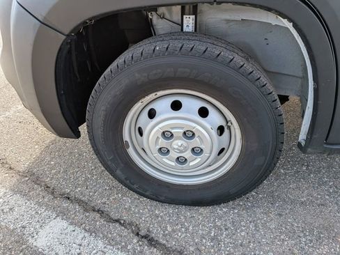 Used 2023 RAM ProMaster 2500 image 19