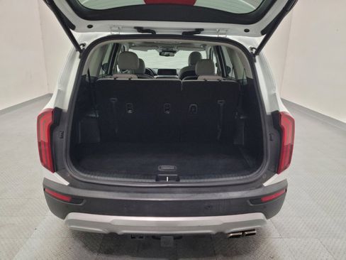 Used 2021 Kia Telluride EX w/ EX Premium Package FWD image 29