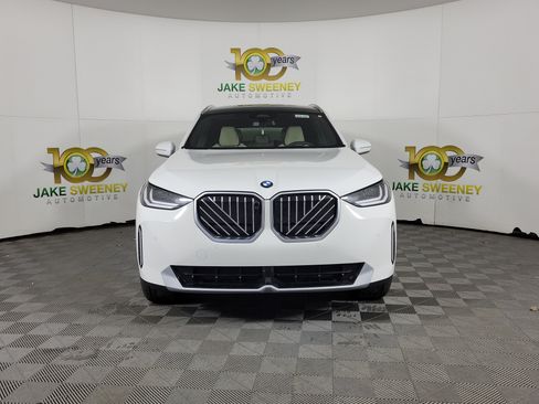 New 2026 BMW X3 xDrive30i w/ Premium Package AWD/4WD image 2