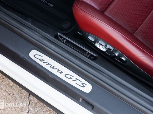 Used 2019 Porsche 911 Carrera GTS image 21