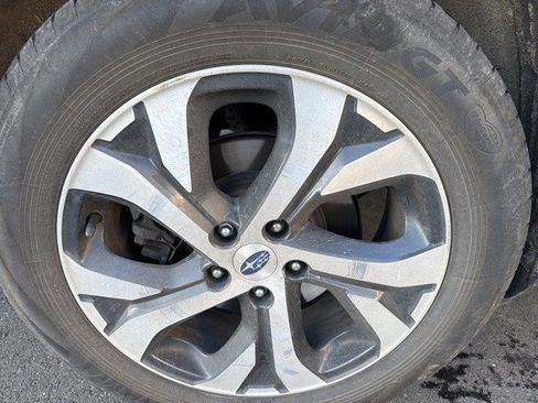 Used 2021 Subaru Outback Touring XT image 15