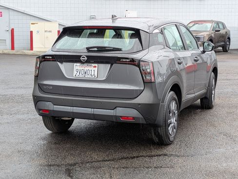 Used 2025 Nissan Kicks S image 8