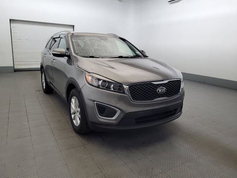 Used 2018 Kia Sorento AWD image 13