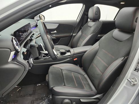 Used 2022 Mercedes-Benz A 220 image 15