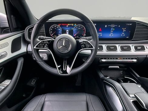Used 2024 Mercedes-Benz GLE 450 4MATIC image 8