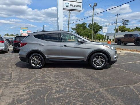 Used 2018 Hyundai Santa Fe Sport w/ 2.4L Value Package 02 FWD image 3