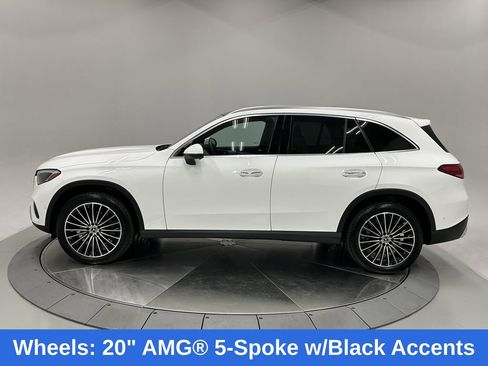 Certified 2025 Mercedes-Benz GLC 300 image 4