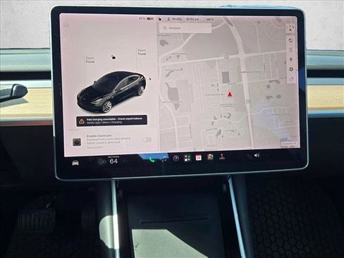 Used 2018 Tesla Model 3 Long Range RWD image 10