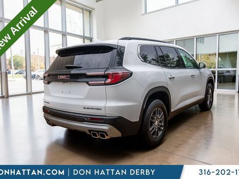 Used 2025 GMC Acadia Elevation FWD image 32
