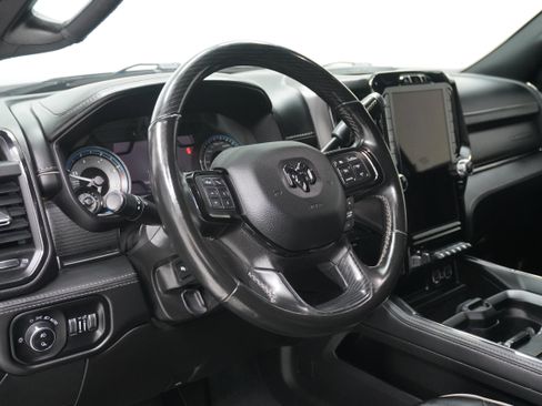Used 2022 RAM 3500 Limited AWD/4WD image 12