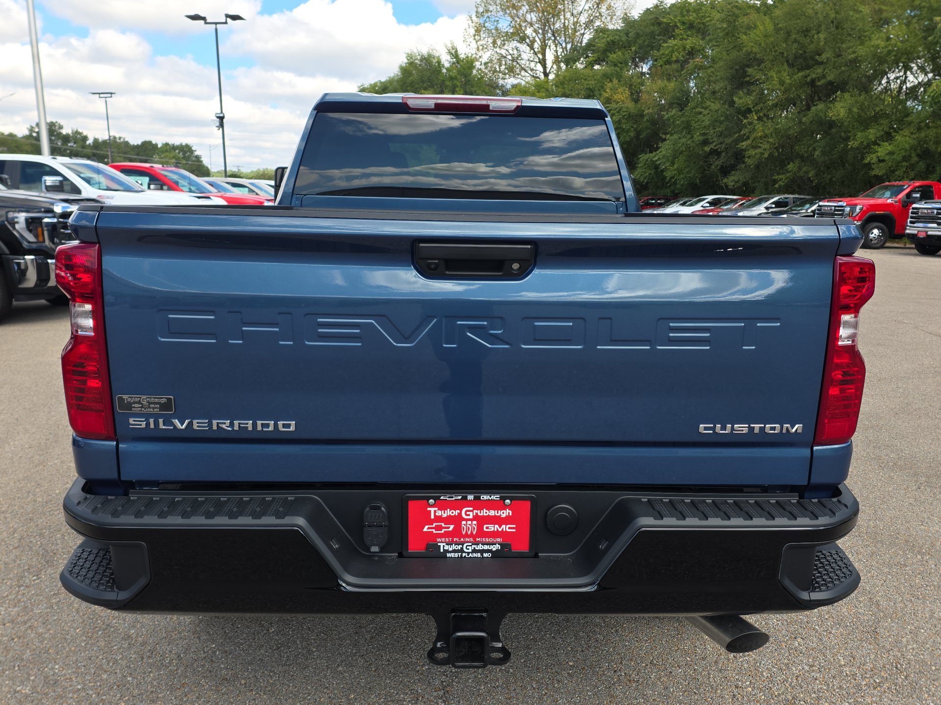 New 2026 Chevrolet Silverado 2500 Custom AWD/4WD image 7