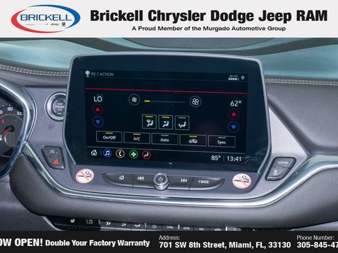 Used 2025 Chevrolet Blazer LT FWD image 23