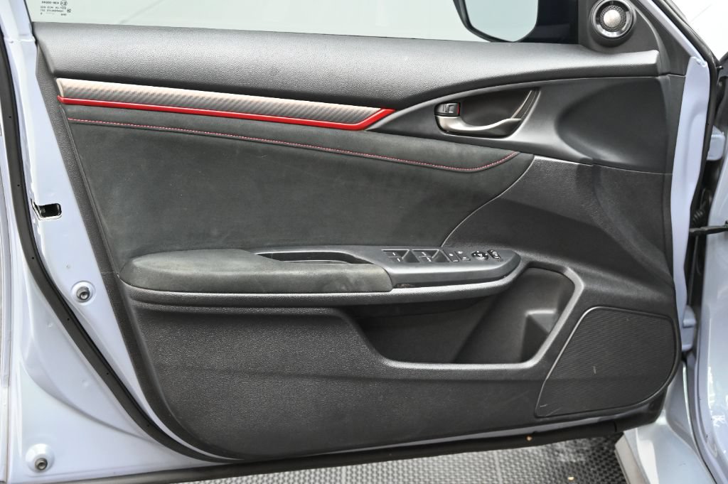 Used 2019 Honda Civic Type R image 22