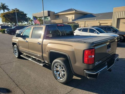 Used 2014 GMC Sierra 1500 SLT w/ SLT Crew Cab Value Package image 14