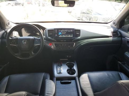 Used 2022 Honda Pilot Special Edition image 11