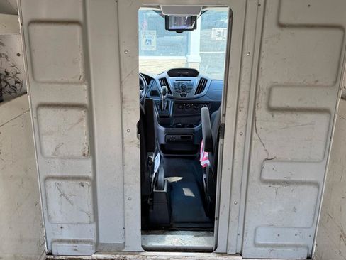 Used 2017 Ford Transit 350 138 w/ Interior Upgrade Package RWD image 21