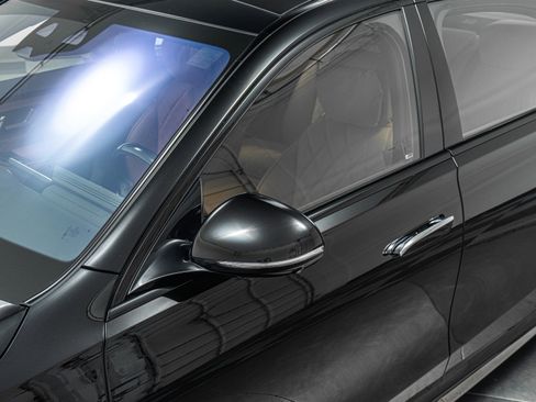 Used 2025 Mercedes-Benz S 580e 4MATIC Sedan image 36