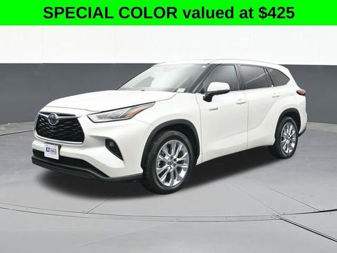 Used 2020 Toyota Highlander Limited FWD image 4