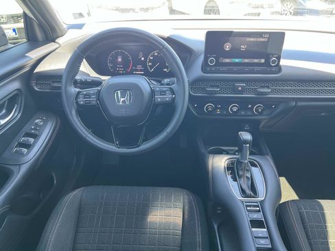 Certified 2024 Honda HR-V Sport image 7