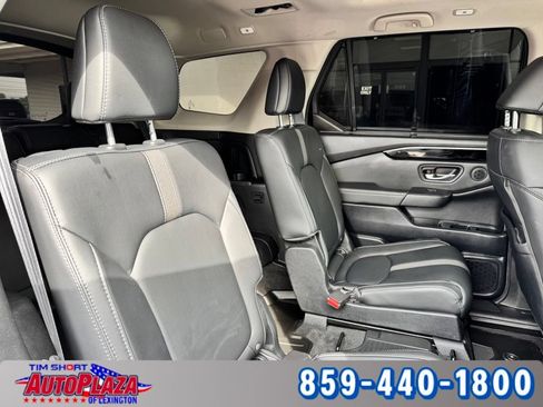 Used 2025 Honda Pilot Touring image 46