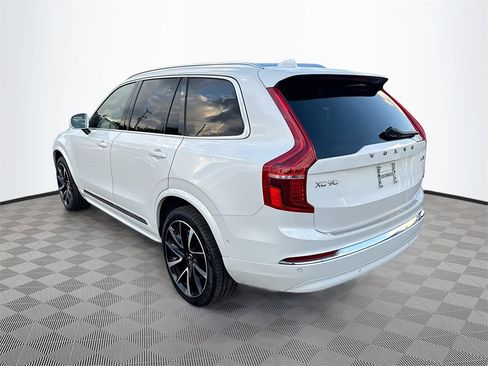 Used 2023 Volvo XC90 B5 Plus w/ Protection Package Premier image 8