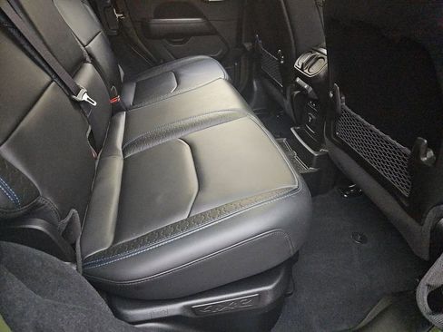 Used 2024 Jeep Wrangler High Altitude image 7