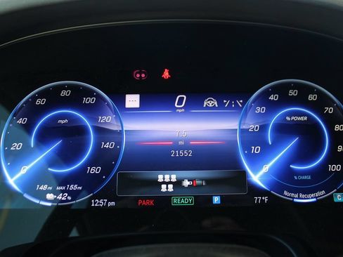 Used 2024 Mercedes-Benz EQS 450+ SUV image 32