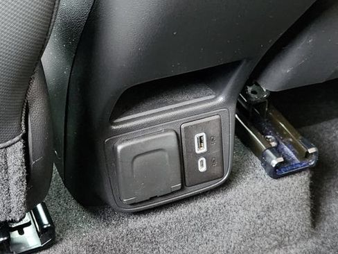 Certified 2021 Chevrolet TrailBlazer RS w/ Technology Package FWD image 20