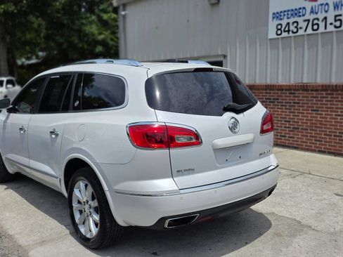 Used 2016 Buick Enclave Premium w/ Experience Buick Package FWD image 5