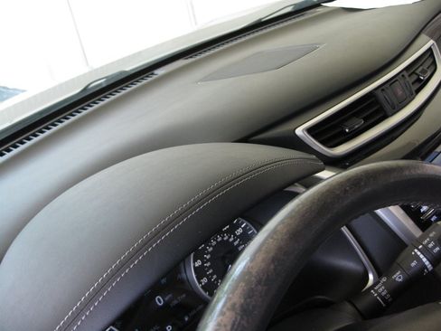 Used 2016 Nissan Murano Platinum w/ Platinum Technology Package FWD image 23
