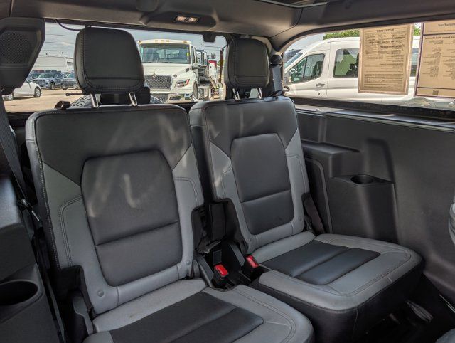 Used 2024 Ford Bronco Black Diamond AWD/4WD image 30