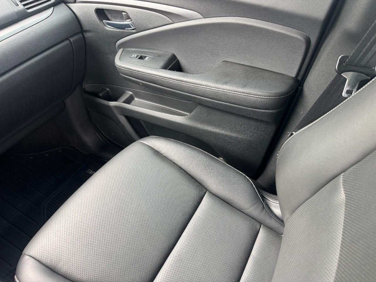 Certified 2025 Honda Ridgeline RTL image 16