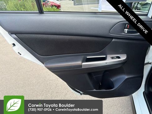 Used 2017 Subaru Crosstrek 2.0i Premium AWD/4WD image 19