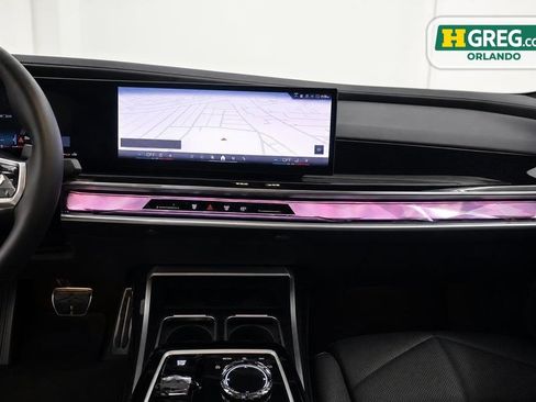Used 2026 BMW 740i w/ Premium Package RWD image 13