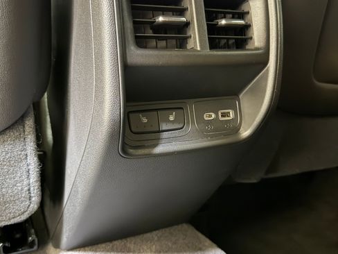 Certified 2023 Cadillac XT4 Premium Luxury w/ Driver Assist Package FWD image 40