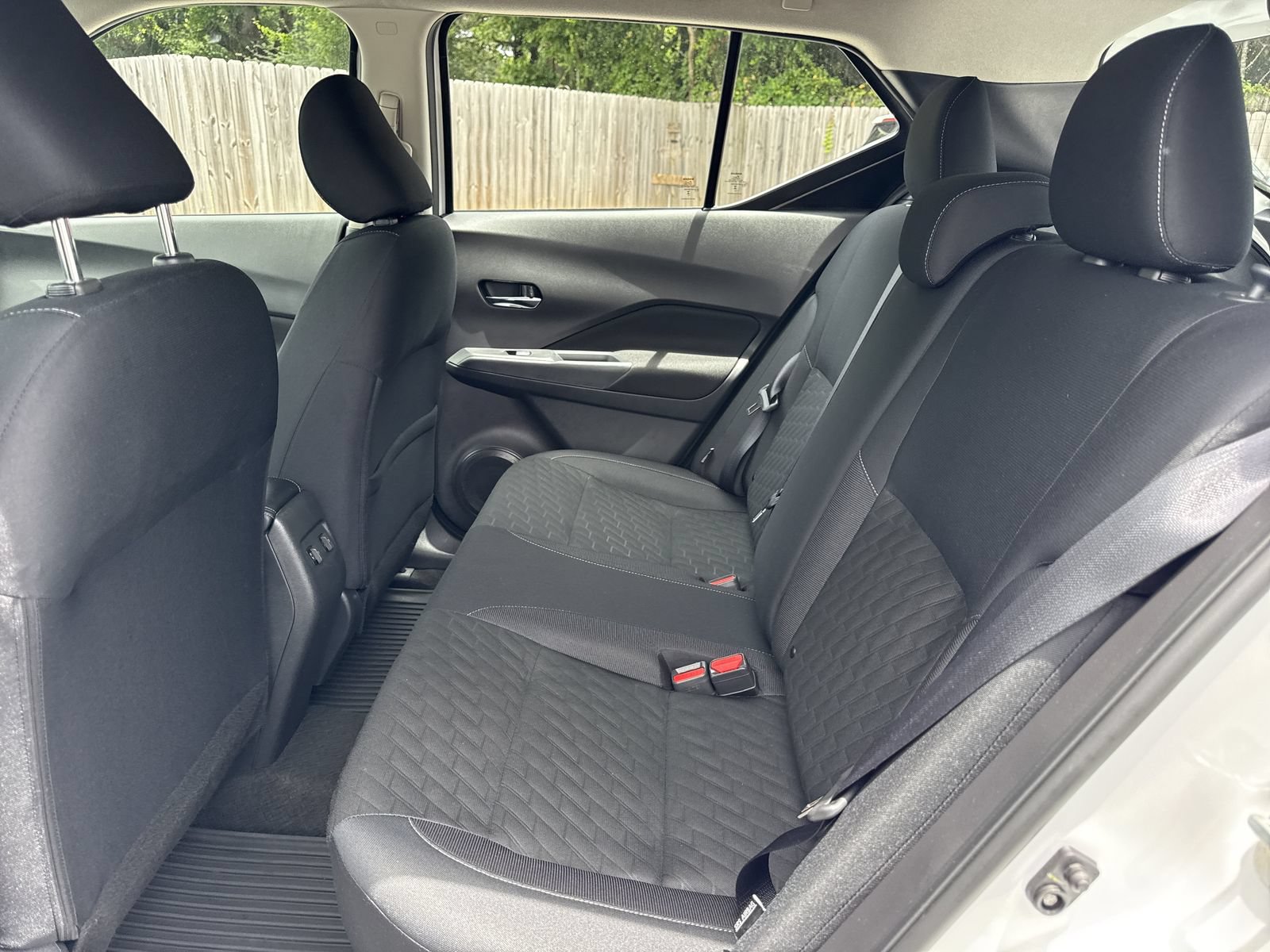 Used 2023 Nissan Kicks SV w/ Exterior Package FWD image 10