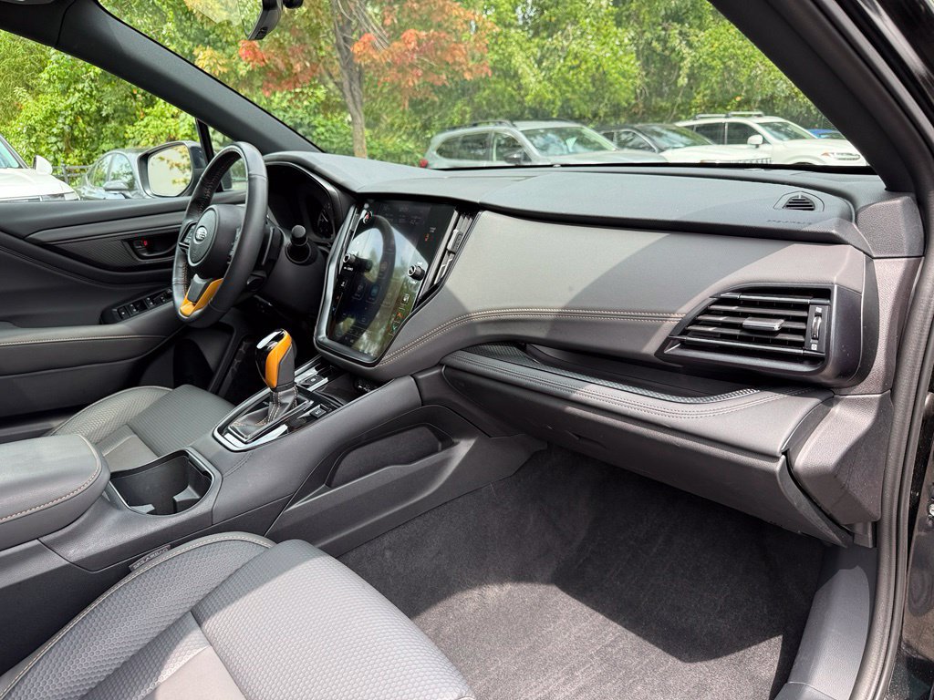 Used 2025 Subaru Outback Wilderness AWD/4WD image 40